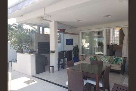 35_photo/952744f61b.873c8b8e47666640-ATLAS-e9f512d4-9d17-483e-8d52-efd741edfcf7.jpg de casa à venda com 5 quartos, 423m² em Jurerê Internacional, Florianópolis