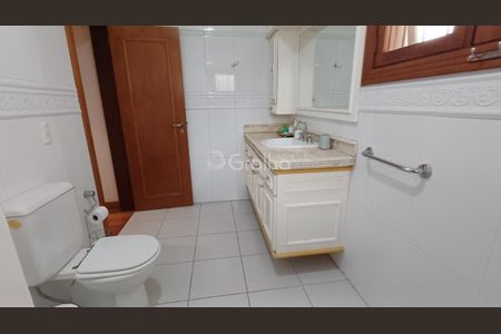14_photo/952744f635.98aa73114e05fd3e-ATLAS-532db0c3-83fc-4245-abdd-c6d9e31a4570.jpg de casa à venda com 4 quartos, 385m² em Jurerê Internacional, Florianópolis