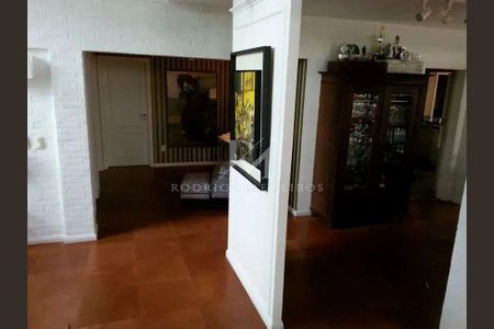 16_photo/952744f64b.d41ccc6539b5b4b0-ATLAS-b5abdb4c-9e9c-4bf5-8191-ea181cc9136d.jpg de casa à venda com 4 quartos, 500m² em Jurerê, Florianópolis