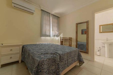 5_photo/952744f64b.f2bfaed4af7a5e8b-ATLAS-116153a9-5011-4fd4-81b3-2b0a43393d62.jpg de casa à venda com 5 quartos, 405m² em Jurerê Internacional, Florianópolis