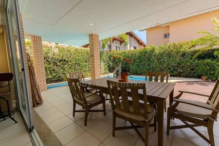 20_photo/952744f64b.f2bfaed4af7a5e8b-ATLAS-908efbf3-12e3-4a71-b730-2ea15ed7789b.jpg de casa à venda com 5 quartos, 405m² em Jurerê Internacional, Florianópolis