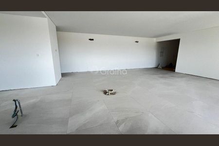 46_photo/952744f65d.2f1e35cb991076fc-ATLAS-fb46f075-48ba-4792-9bdf-a8593f2cb730.jpg de apartamento à venda com 3 quartos, 235m² em Jurerê Internacional, Florianópolis