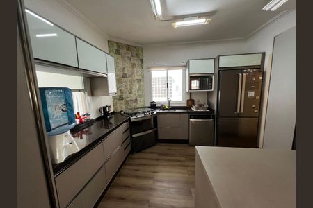 7_photo/952744f673.8a222cfe3036d2d8-ATLAS-3f2dd0d3-7166-44ec-aa79-c0345ffbeec8.jpg de casa à venda com 5 quartos, 450m² em Jurerê Internacional, Florianópolis