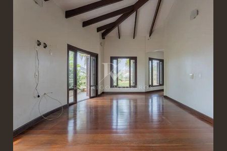 12_photo/952744f68d.ceff8192393c33de-ATLAS-5d27e6c7-8d31-46b9-8c4e-3e3a7ce12404.jpg de apartamento à venda com 5 quartos, 467m² em Jurere Interna, Florianópolis