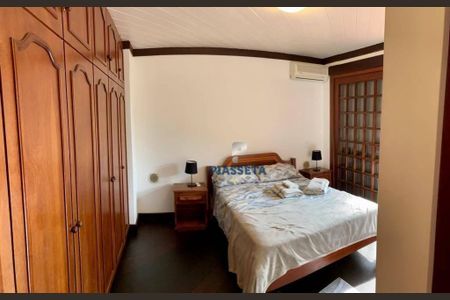 4_photo/952744f6f9.5a85c5bdfef41cf9-ATLAS-32053e3f-bea4-4e30-8be6-07a179d89e8b.jpg de casa à venda com 4 quartos, 384m² em Jurerê Internacional, Florianópolis