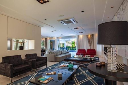 6_photo/952744f7a3.96ab9a77f00113ea-ATLAS-cde2e85d-b3a8-43c9-8bff-a79e86c0922d.jpg de casa à venda com 5 quartos, 1100m² em Jurerê Internacional, Florianópolis