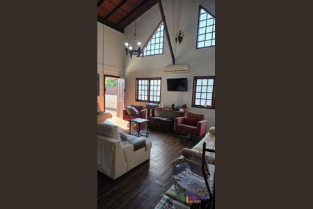 9_photo/952744f7d9.5a85c5bdfef41cf9-ATLAS-73be3843-c9cf-4247-a7db-8589dc623b8d.jpg de casa para alugar com 4 quartos, 225m² em Jurerê Internacional, Florianópolis