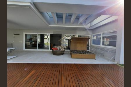 12_photo/952744f815.e1ca94af1d067e3a-ATLAS-45151951-ce36-4b2c-ae79-36e44aaf00a3.jpg de casa de condomínio à venda com 7 quartos, 900m² em Jurerê, Florianópolis