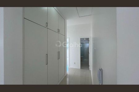 18_photo/952744f9bf.2c8116dfbb5debf9-ATLAS-5aeba963-3d24-4a71-9a86-174a92780d2f.jpg de casa à venda com 4 quartos, 485m² em Jurerê Internacional, Florianópolis