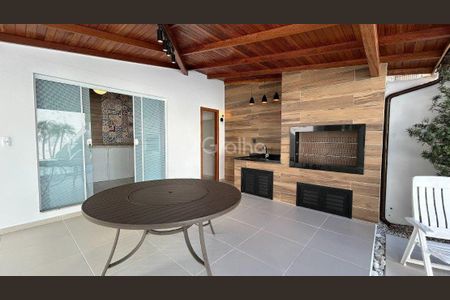 32_photo/952744f9bf.2c8116dfbb5debf9-ATLAS-64dbe3d7-e831-411f-8dff-60adf9ecd7a9.jpg de casa à venda com 4 quartos, 485m² em Jurerê Internacional, Florianópolis