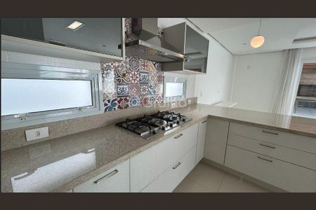 11_photo/952744f9bf.2c8116dfbb5debf9-ATLAS-6bf02da6-060f-4dc2-8399-9a545e733c0d.jpg de casa à venda com 4 quartos, 485m² em Jurerê Internacional, Florianópolis