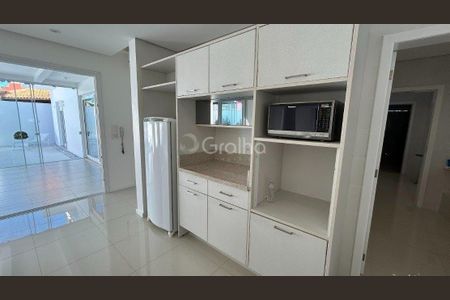 33_photo/952744f9bf.2c8116dfbb5debf9-ATLAS-a3c945bf-c26d-47c9-8265-776577c6eaec.jpg de casa à venda com 4 quartos, 485m² em Jurerê Internacional, Florianópolis