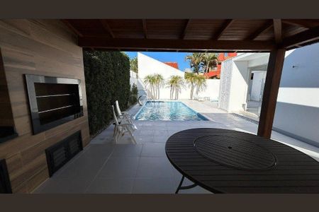 35_photo/952744f9bf.2c8116dfbb5debf9-ATLAS-c00b89d0-1839-4549-b3dc-8337f94ea0ee.jpg de casa à venda com 4 quartos, 485m² em Jurerê Internacional, Florianópolis