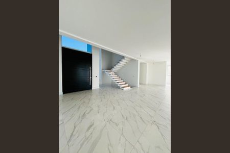 4_photo/952744f9c3.60978ffcad3ca4e7-ATLAS-788146ba-d49f-4cb8-bfe7-3c3ae66c7e72.jpg de casa à venda com 4 quartos, 526m² em Jurerê Internacional, Florianópolis