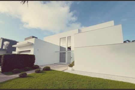 3_photo/952744f9d9.76d93e6506acdb0b-ATLAS-f11bce98-a90c-4e43-9170-097a2ba4ccef.jpg de casa à venda com 5 quartos, 485m² em Jurerê Internacional, Florianópolis