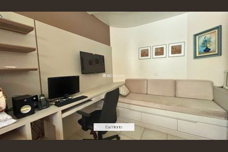 3_photo/952744f9df.93b8fa184532727f-ATLAS-19b0717a-39bb-4e19-9d03-bd50f87e8cb6.jpg de casa à venda com 5 quartos, 330m² em Jurerê Internacional, Florianópolis