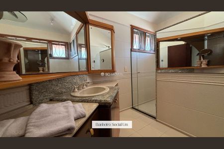 24_photo/952744f9df.93b8fa184532727f-ATLAS-b0228bda-0a9a-40ec-a359-2dfbe93d6fb9.jpg de casa à venda com 5 quartos, 330m² em Jurerê Internacional, Florianópolis