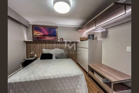 21_photo/952744fa2f.c3f00cfadba54684-ATLAS-cbd371e6-40f1-4d2d-ad5c-910e41060a78.jpg de casa à venda com 5 quartos, 580m² em Jurerê, Florianópolis