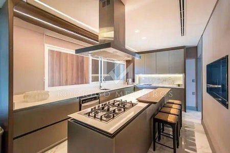 7_photo/952744fbcb.49e5f4e107e90c19-ATLAS-2ec698ea-45a9-4643-8cac-da8c4e1547d0.jpg de casa à venda com 7 quartos, 780m² em Jurerê, Florianópolis