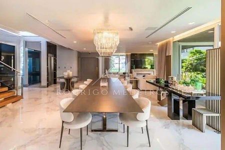 10_photo/952744fbcb.49e5f4e107e90c19-ATLAS-f8aa0987-eeb6-4462-b057-ea2065fcdf45.jpg de casa à venda com 7 quartos, 780m² em Jurerê, Florianópolis