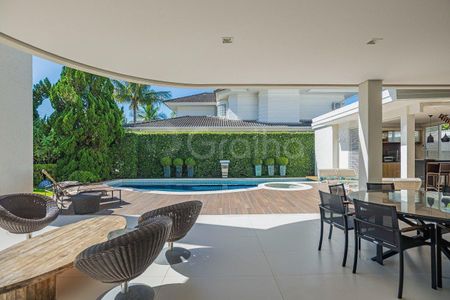 43_photo/952744fbcd.821bca6a381fcd78-ATLAS-1fca3ed1-75ee-4cf8-9fbd-0841e3f7f354.jpg de casa à venda com 6 quartos, 815m² em Jurerê Internacional, Florianópolis