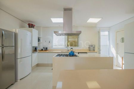 10_photo/952744fbcd.821bca6a381fcd78-ATLAS-677ec3e7-a275-4a52-a133-c4e8c5f06456.jpg de casa à venda com 6 quartos, 815m² em Jurerê Internacional, Florianópolis