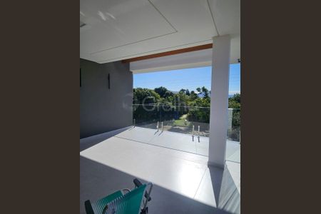 7_photo/9527450813.09d833ffcb3f64ae-ATLAS-faab090b-44b1-44f7-92d4-5d6594793b1a.jpg de casa à venda com 5 quartos, 310m² em Jurerê, Florianópolis