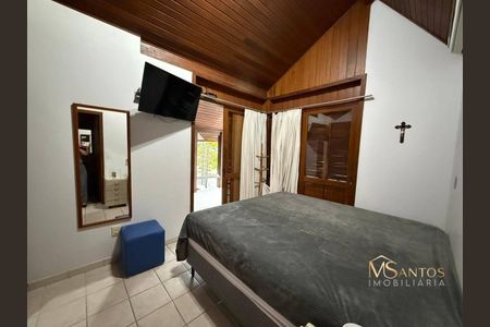 10_photo/9527450a05.d40d2a3df1b6b876-ATLAS-6173fb24-ee39-4cfa-891f-77012aaaa30f.jpg de casa à venda com 4 quartos, 204m² em Daniela, Florianópolis