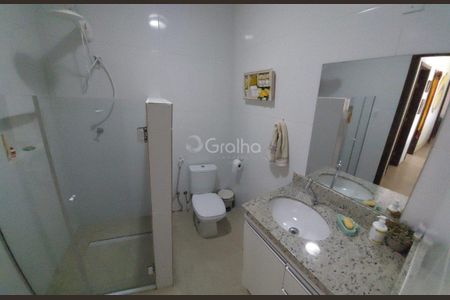 15_photo/9527450a0f.a80a6b862e985aa6-ATLAS-c7f0c2bb-24a4-47b2-b1cc-aa6ea8061871.jpg de casa à venda com 3 quartos, 200m² em Daniela, Florianópolis