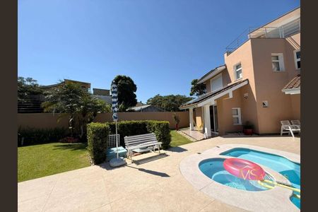 30_photo/9527450ac9.eef1bf4cb61c1a94-ATLAS-6e6d0acd-c0b3-40d1-aa7b-c1079ece27c5.jpg de casa à venda com 4 quartos, 223m² em Daniela, Florianópolis