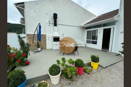 45_photo/952745a9b5.58506769bdfd2446-ATLAS-dd7e9eb1-40f7-4c70-92bd-abe8e6043e03.jpg de casa à venda com 5 quartos, 300m² em Daniela, Florianópolis