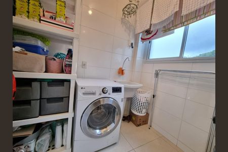 25_photo/952745a9c1.b26b1a8f985bd57f-ATLAS-f84f0a52-e7a0-463e-b9bd-b97d22c88b38.jpg de apartamento à venda com 3 quartos, 104m² em Daniela, Florianópolis