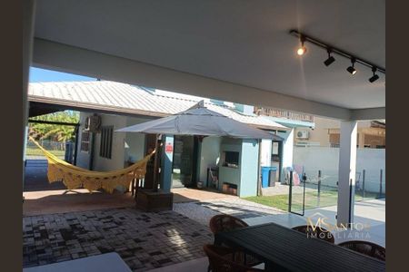 2_photo/952745aa19.c696d6dfecea6f1c-ATLAS-2db431ab-6aa3-4e16-9c84-cb7207acc986.jpg de casa à venda com 3 quartos, 250m² em Daniela, Florianópolis