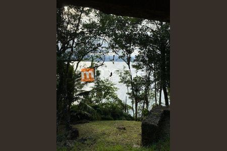 8_photo/952745c2b7.d0d2befb5749fed2-ATLAS-7ab05896-8a90-4b57-8a59-b385192b3cae.jpg de casa à venda com 3 quartos, 140m² em Sambaqui, Florianópolis