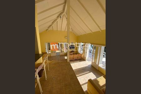 14_photo/952745c2b7.d0d2befb5749fed2-ATLAS-dc7d6344-dc2d-478e-b9e9-63d353edc99c.jpg de casa à venda com 3 quartos, 140m² em Sambaqui, Florianópolis