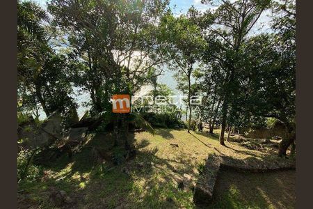 5_photo/952745c2b7.d0d2befb5749fed2-ATLAS-ef7e78b2-8a6e-4073-88b8-7913ab8f9fc4.jpg de casa à venda com 3 quartos, 140m² em Sambaqui, Florianópolis