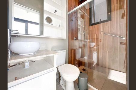 9_photo/952745de6b.c957eccfe6e96e5f-ATLAS-858fdfad-812e-4be4-b54f-6e9ca6cb1469.jpg de casa à venda com 4 quartos, 511m² em Sambaqui, Florianópolis