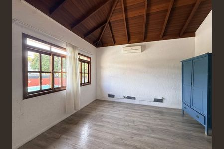 17_photo/9527465f3f.f468b0c7bf094498-ATLAS-62dba4a1-5d4a-40b9-8d7b-aa1cf552e2d3.jpg de casa à venda com 4 quartos, 250m² em Santo Antonio de Lisboa, Florianópolis