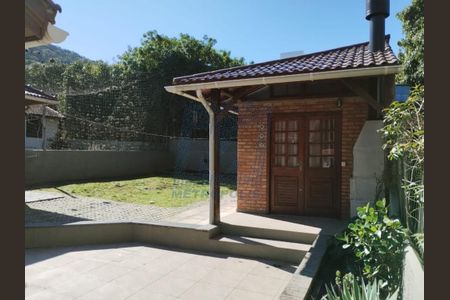 4_photo/9527465f5b.b37fb779aadef412-ATLAS-a20b2f1b-e6db-480b-bf7f-b5992da04a39.jpg de casa à venda com 2 quartos, 115m² em Santo Antonio de Lisboa, Florianópolis