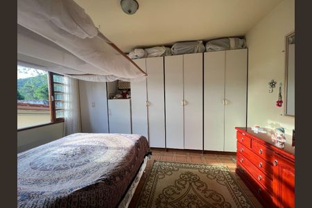 2_photo/9527466339.ead0744c2329e0c8-ATLAS-0aa52684-a812-461c-802f-e51db67bc6ce.jpg de casa à venda com 4 quartos, 160m² em Sambaqui, Florianópolis