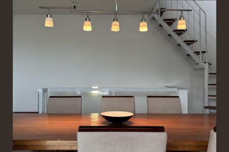 9_photo/952746633f.f57be48fad3c3dec-ATLAS-21c5fea8-5ed1-42b7-9dac-fa1d7eefddda.jpg de casa à venda com 4 quartos, 227m² em Sambaqui, Florianópolis