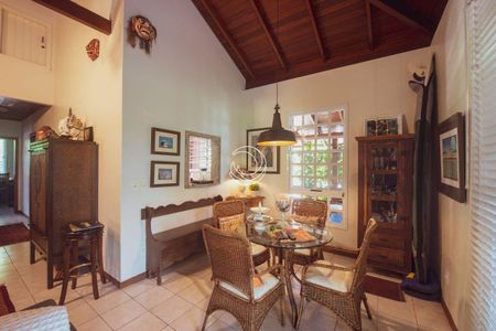17_photo/9527466361.1fb2a36fff291016-ATLAS-a577fd46-fbfc-4aad-84a0-792416d65b89.jpg de casa à venda com 2 quartos, 131m² em Sambaqui, Florianópolis