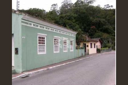 5_photo/95274664a5.80797a5431a427e1-ATLAS-65e06c02-a141-4cbe-b2e6-7de7a3e45f2f.jpg de casa à venda com 3 quartos, 225m² em Sambaqui, Florianópolis