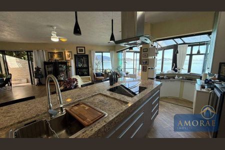 8_photo/952746756d.a17b8e32d22bacff-ATLAS-3e5d4775-1f62-4ce2-9118-b0cecce08d64.jpg de casa à venda com 2 quartos, 250m² em Sambaqui, Florianópolis