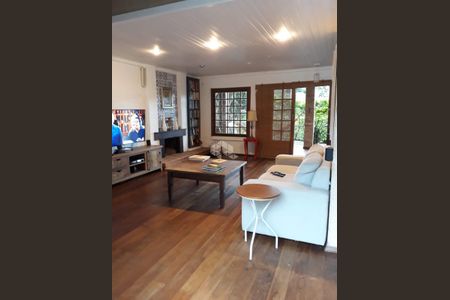 2_photo/9527467657.fe96b63aec789ef1-ATLAS-4c8ad9cd-a910-497b-a07f-1103cb3d08d4.jpg de casa à venda com 3 quartos, 280m² em Sambaqui, Florianópolis