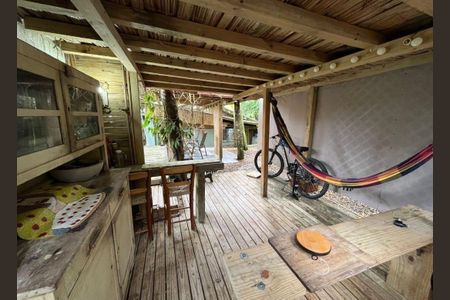 7_photo/952746771d.ceff8192393c33de-ATLAS-1a4a8b4e-8a7f-4354-9d19-d6e42dc2307d.jpg de casa à venda com 2 quartos, 317m² em Sambaqui, Florianópolis