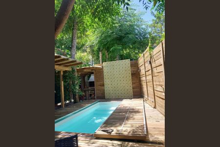 19_photo/952746771d.ceff8192393c33de-ATLAS-70fd5d41-668b-4ddc-af36-0affafd04dee.jpg de casa à venda com 2 quartos, 317m² em Sambaqui, Florianópolis