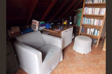 7_photo/95274677bb.15f4a19d538e62fb-ATLAS-476532d2-b679-4e89-b267-6a38bcc530fa.jpg de casa à venda com 3 quartos, 120m² em Sambaqui, Florianópolis