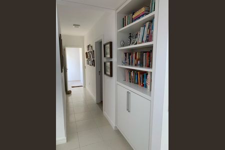 16_photo/95274677e9.46ae6cbe0761d4fa-ATLAS-0253acc0-8537-4581-939f-b2ab3f3bb7f9.jpg de casa à venda com 3 quartos, 410m² em Sambaqui, Florianópolis