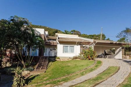 46_photo/95274677e9.46ae6cbe0761d4fa-ATLAS-1fcba036-0746-4b36-9259-949d071b287d.jpg de casa à venda com 3 quartos, 410m² em Sambaqui, Florianópolis